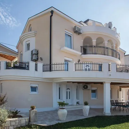 Apartman Two-bedroom In Komarna